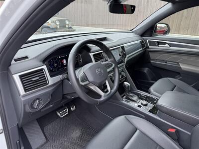2023 Volkswagen Atlas Cross Sport V6 SEL R-Line Black 4Motion   - Photo 22 - Nashville, TN 37210