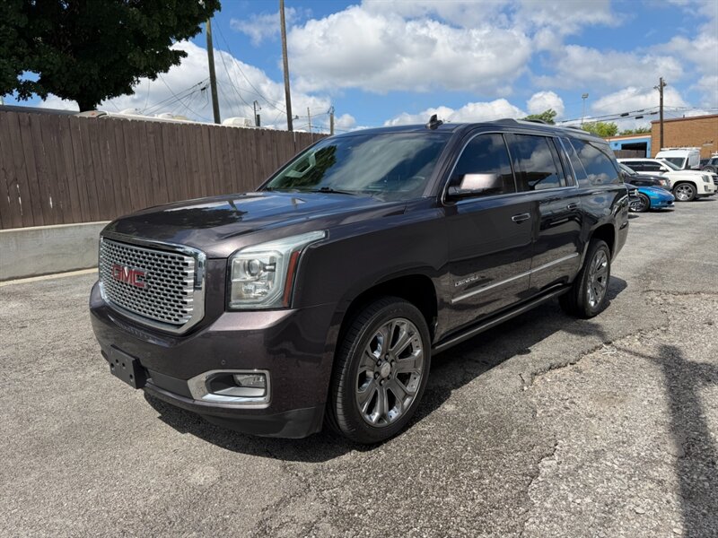 2016 GMC Yukon XL Denali - Photo 5 - Nashville, TN 37210