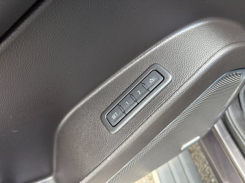 2016 GMC Yukon XL Denali - Photo 17 - Nashville, TN 37210