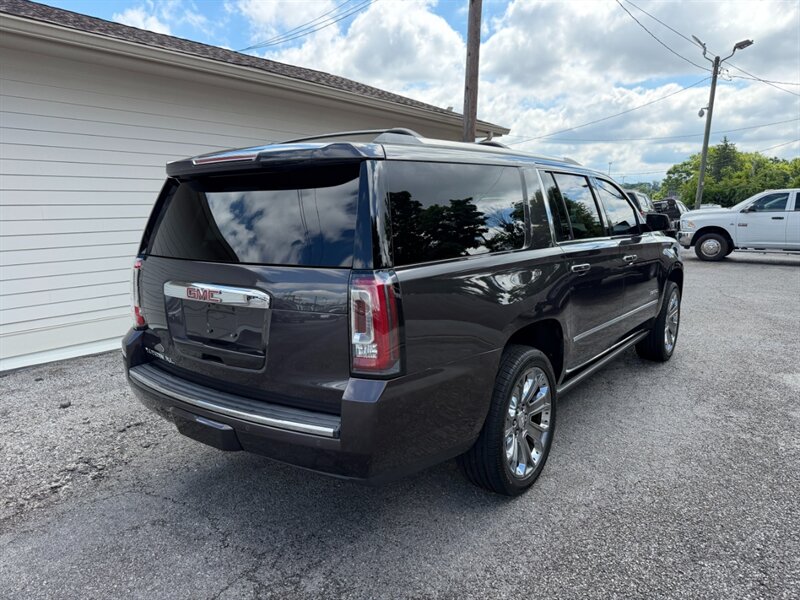 2016 GMC Yukon XL Denali - Photo 10 - Nashville, TN 37210