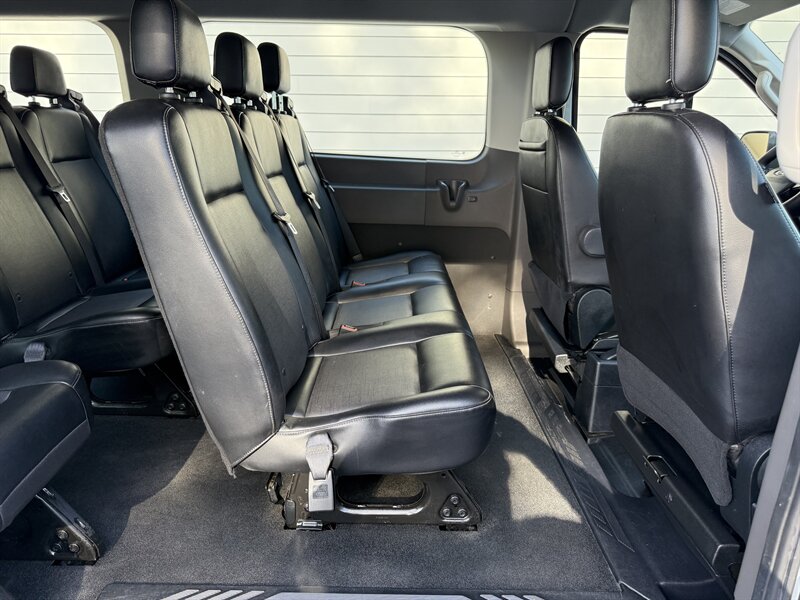 2020 Ford Transit 350 XL - Photo 18 - Nashville, TN 37210