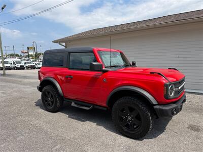 2024 Ford Bronco Black Diamond   - Photo 2 - Nashville, TN 37210