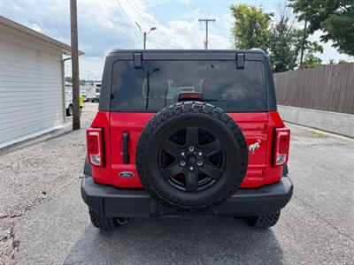 2024 Ford Bronco Black Diamond   - Photo 9 - Nashville, TN 37210