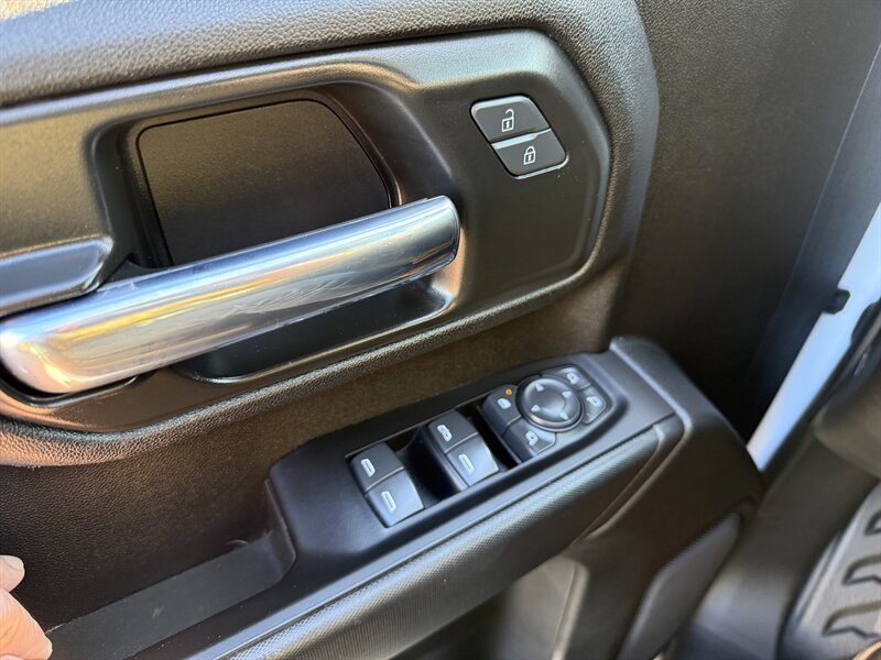 2022 Chevrolet Silverado 2500 Work Truck   - Photo 13 - Nashville, TN 37210