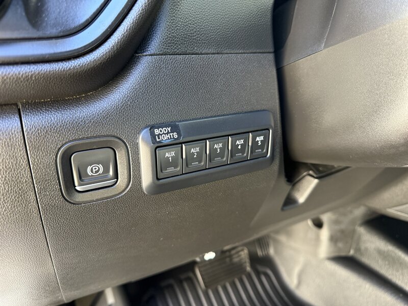 2022 Chevrolet Silverado 2500 Work Truck   - Photo 12 - Nashville, TN 37210