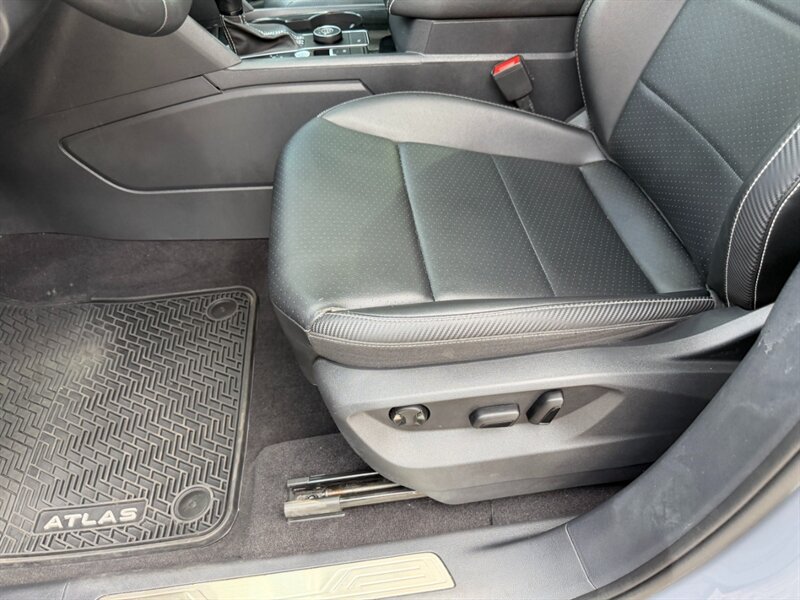 2022 Volkswagen Atlas Cross Sport V6 SE 4Motion - Photo 20 - Nashville, TN 37210