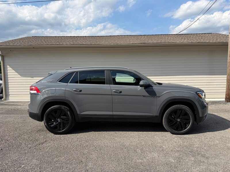 2022 Volkswagen Atlas Cross Sport V6 SE 4Motion  