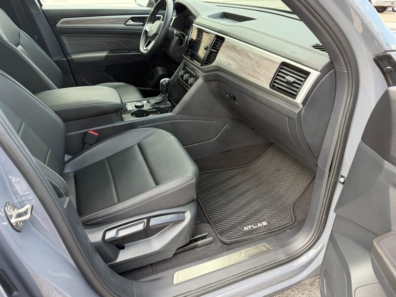 2022 Volkswagen Atlas Cross Sport V6 SE 4Motion - Photo 30 - Nashville, TN 37210