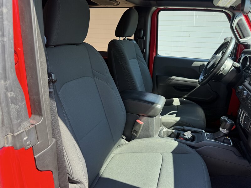 2018 Jeep Wrangler Sport S - Photo 27 - Nashville, TN 37210