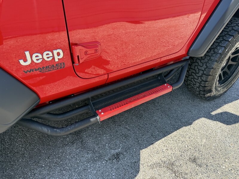 2018 Jeep Wrangler Sport S - Photo 18 - Nashville, TN 37210