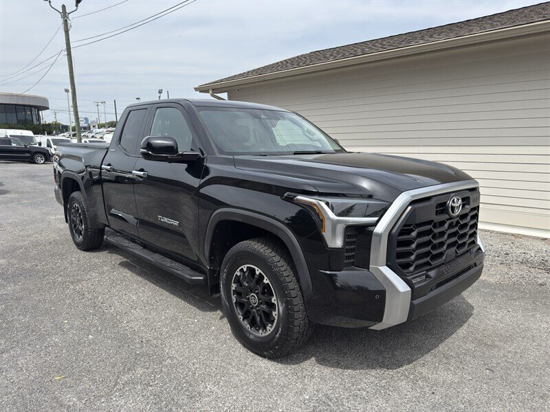 2022 Toyota Tundra Limited photo 2