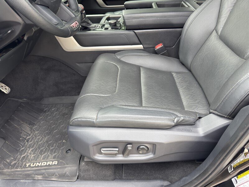 2022 Toyota Tundra Limited photo 19