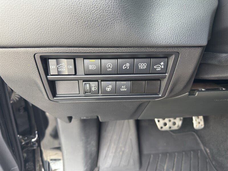 2022 Toyota Tundra Limited photo 27