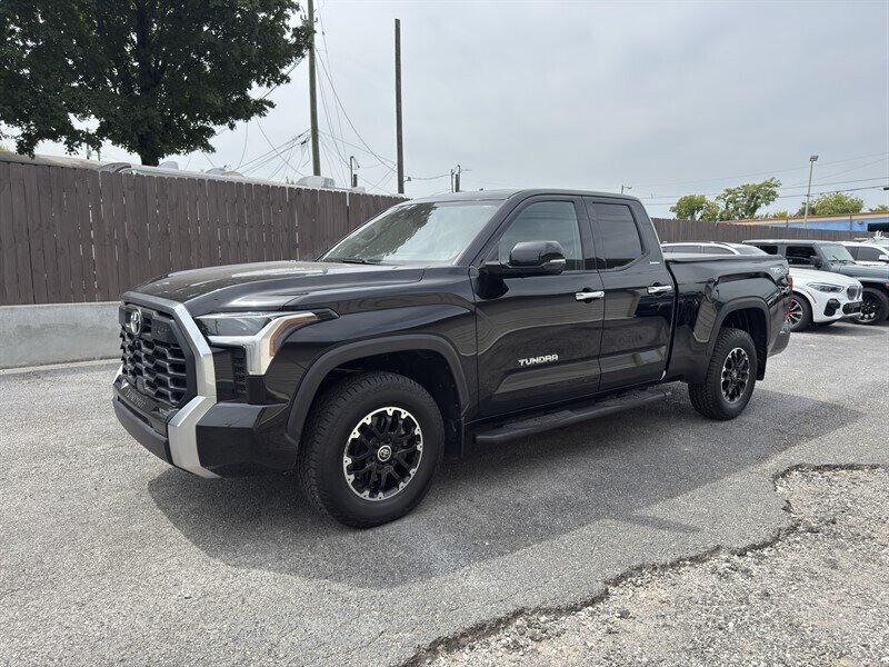 2022 Toyota Tundra Limited photo 5