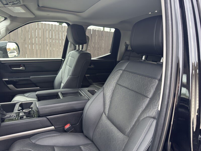 2022 Toyota Tundra Limited photo 20