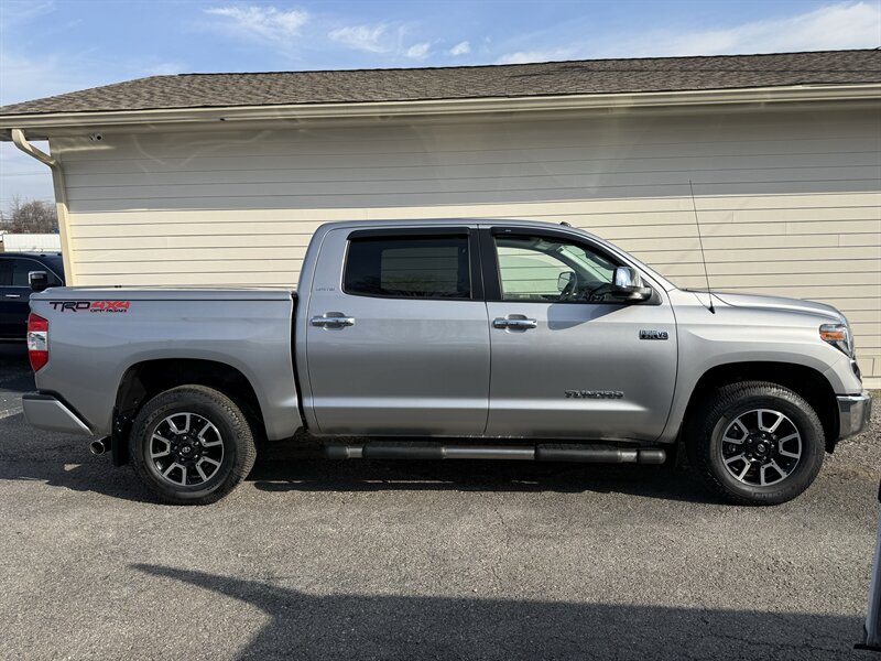 2018 Toyota Tundra Limited   - Photo 1 - Nashville, TN 37210