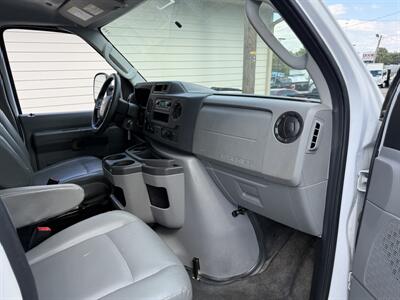 2023 Ford E-350 SD   - Photo 15 - Nashville, TN 37210