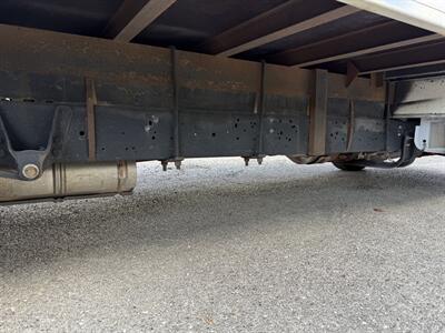 2023 Ford E-350 SD   - Photo 18 - Nashville, TN 37210