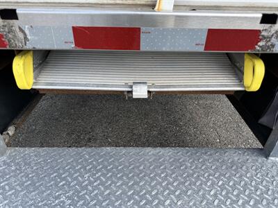 2023 Ford E-350 SD   - Photo 22 - Nashville, TN 37210