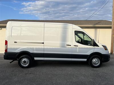 2023 Ford Transit 250  MED ROOF 148 WB - Photo 14 - Nashville, TN 37210