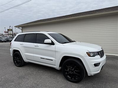 2018 Jeep Grand Cherokee Altitude   - Photo 2 - Nashville, TN 37210