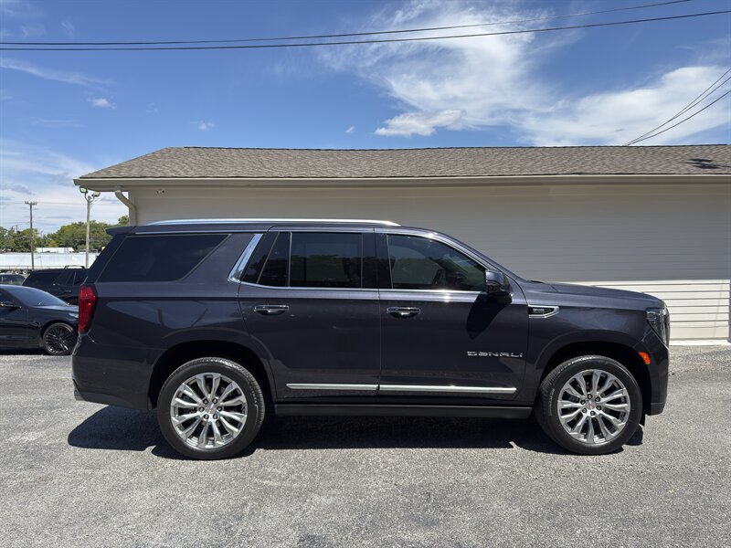 2023 GMC Yukon Denali - Photo 1 - Nashville, TN 37210