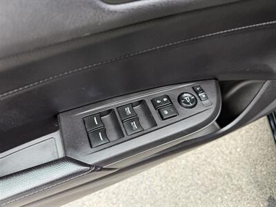 2015 Acura ILX 2.0L   - Photo 17 - Nashville, TN 37210