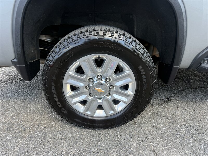 2024 Chevrolet Silverado 2500HD High Country - Photo 2 - Nashville, TN 37210