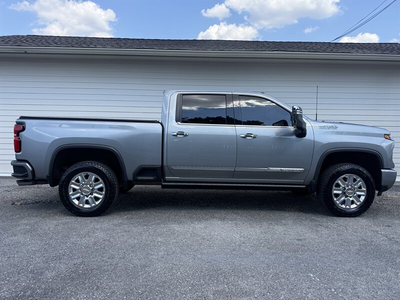 2024 Chevrolet Silverado 2500HD High Country   - Photo 1 - Nashville, TN 37210