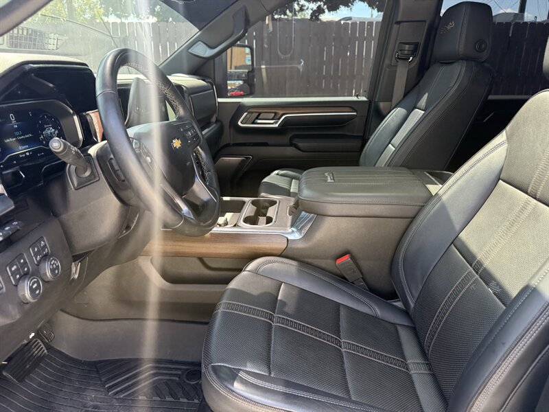 2024 Chevrolet Silverado 2500HD High Country - Photo 24 - Nashville, TN 37210
