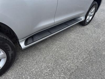 2011 Lexus GX 460   - Photo 8 - Nashville, TN 37210