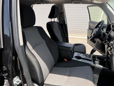 2023 Toyota 4Runner SR5   - Photo 4 - Nashville, TN 37210