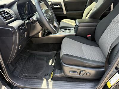2023 Toyota 4Runner SR5   - Photo 11 - Nashville, TN 37210