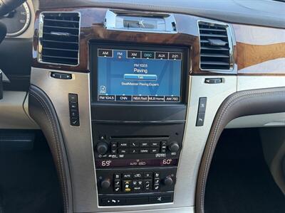 2011 Cadillac Escalade Hybrid Platinum Hybrid - Photo 39 - Nashville, TN 37210
