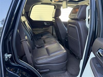 2011 Cadillac Escalade Hybrid Platinum Hybrid - Photo 32 - Nashville, TN 37210