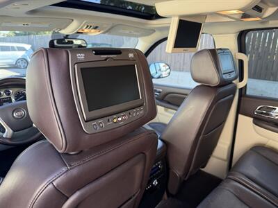 2011 Cadillac Escalade Hybrid Platinum Hybrid - Photo 25 - Nashville, TN 37210