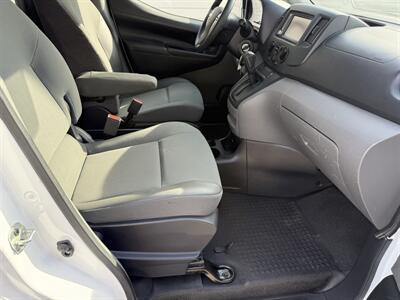 2021 Nissan NV200 SV - Photo 3 - Nashville, TN 37210