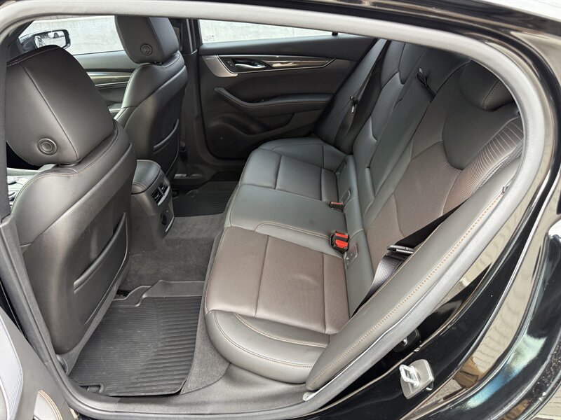 2022 Cadillac CT5 Sport - Photo 19 - Nashville, TN 37210