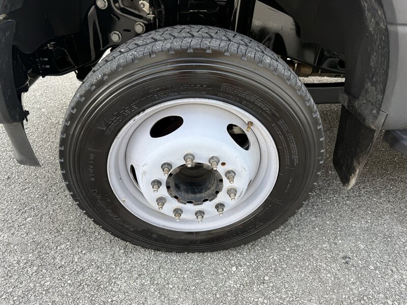 2022 Ford F-450 Super Duty - Photo 16 - Nashville, TN 37210
