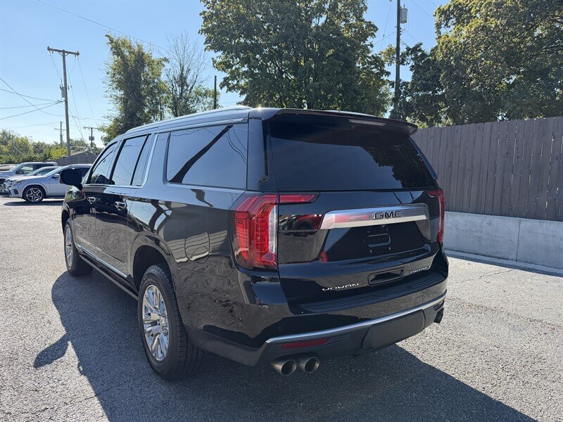 2023 GMC Yukon XL Denali - Photo 7 - Nashville, TN 37210