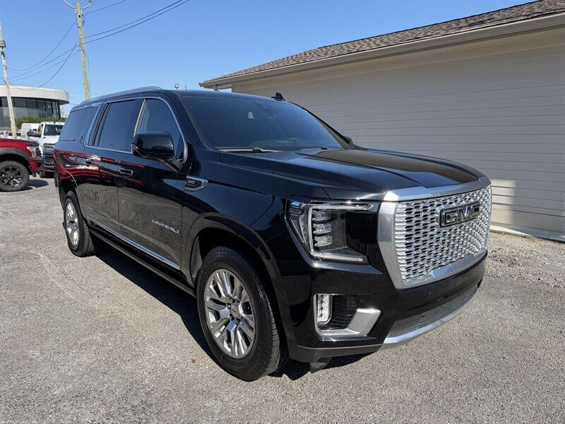 2023 GMC Yukon XL Denali - Photo 3 - Nashville, TN 37210