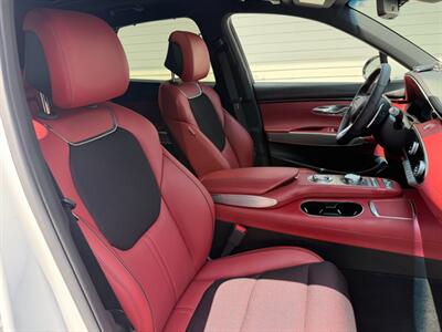 2024 Genesis GV70 2.5T Standard SPORT PRESTIGE - Photo 32 - Nashville, TN 37210
