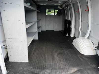 2022 Chevrolet Express 3500   - Photo 8 - Nashville, TN 37210