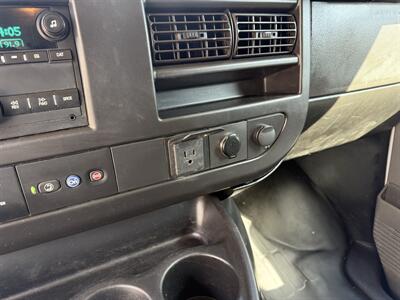 2022 Chevrolet Express 3500   - Photo 21 - Nashville, TN 37210