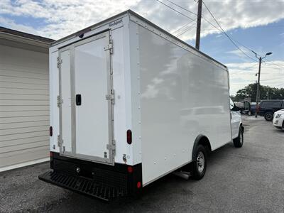 2022 Chevrolet Express 3500 - Photo 8 - Nashville, TN 37210
