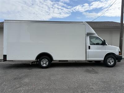 2022 Chevrolet Express 3500 Van