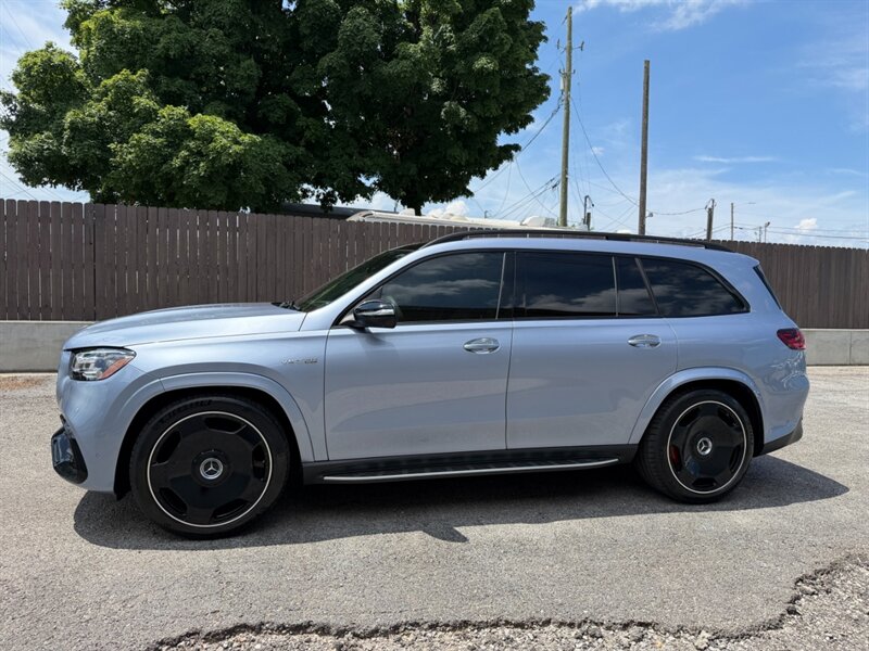2025 Mercedes-Benz GLS AMG GLS 63 - Photo 8 - Nashville, TN 37210