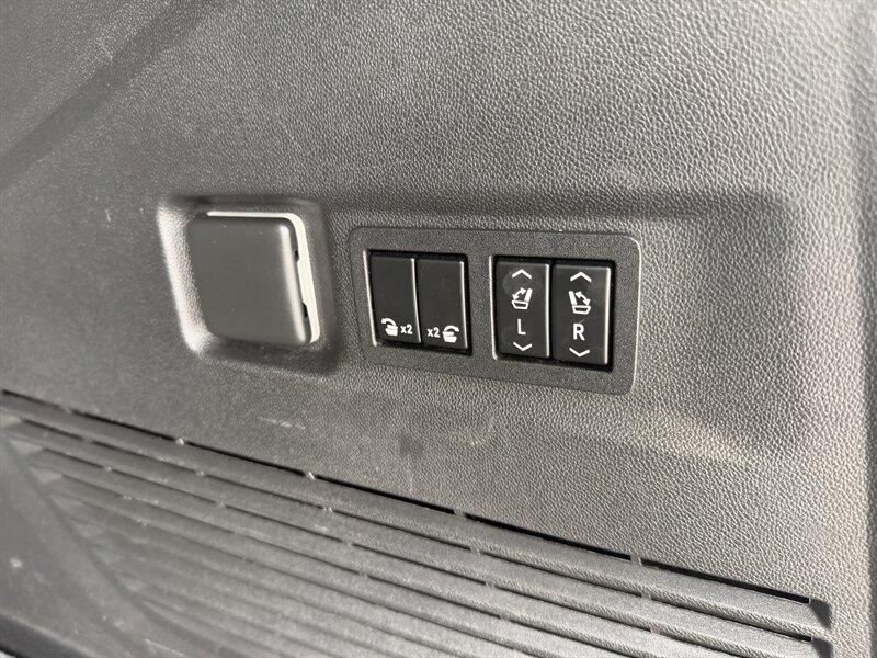 2022 GMC Yukon XL Denali - Photo 33 - Nashville, TN 37210