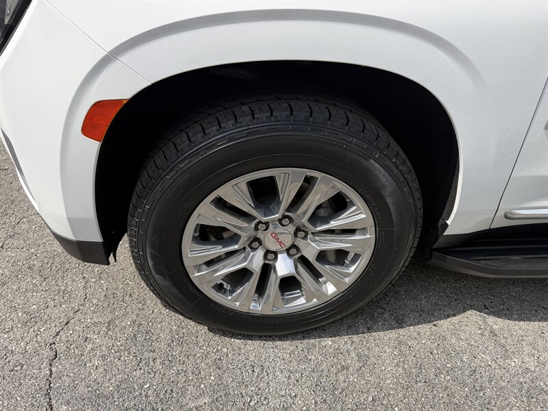 2022 GMC Yukon XL Denali - Photo 14 - Nashville, TN 37210
