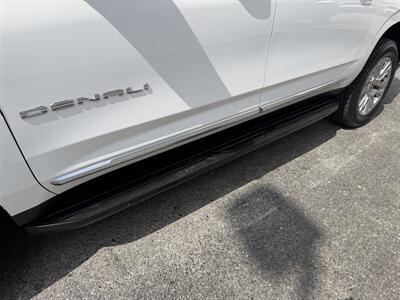 2022 GMC Yukon XL Denali - Photo 15 - Nashville, TN 37210